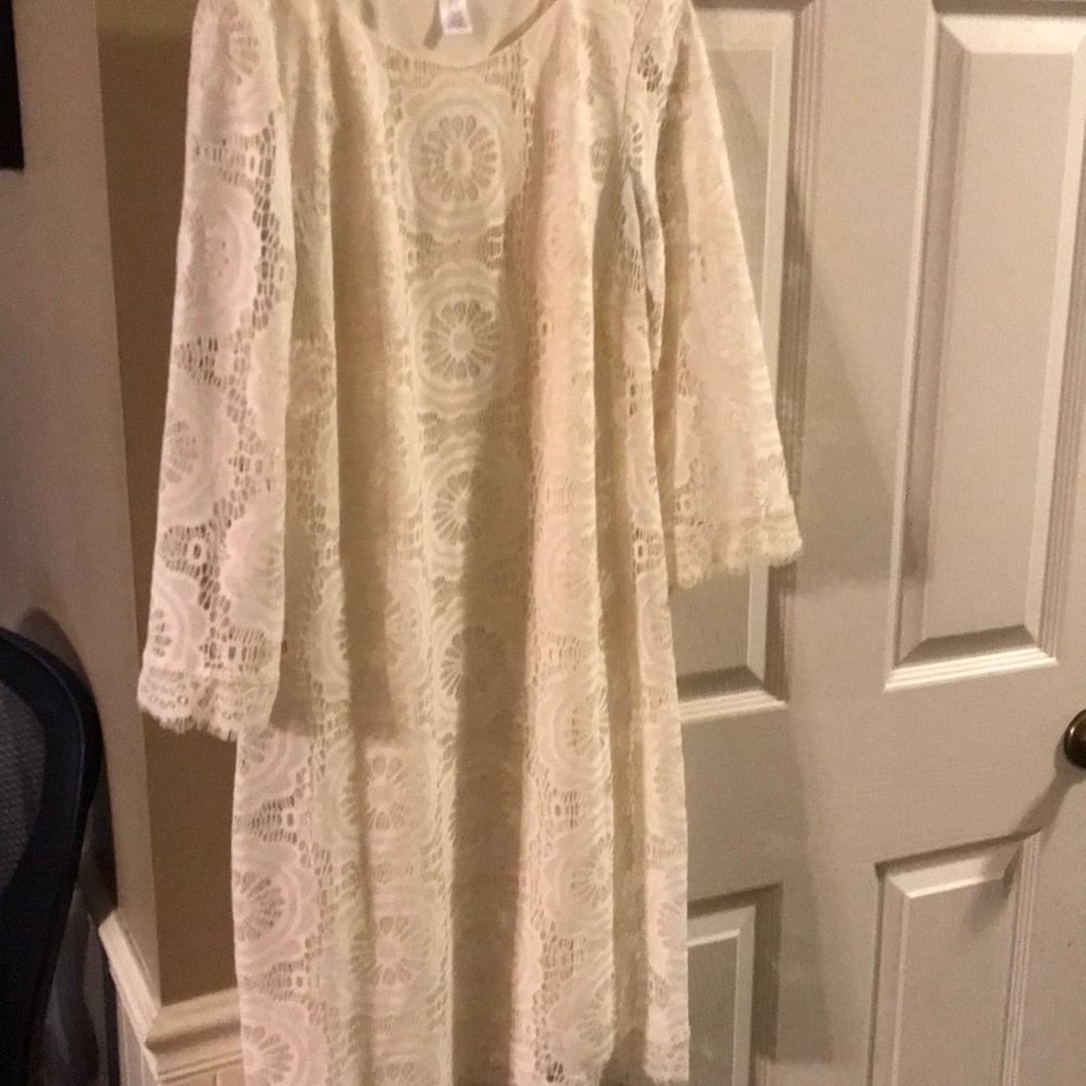 Lace dress